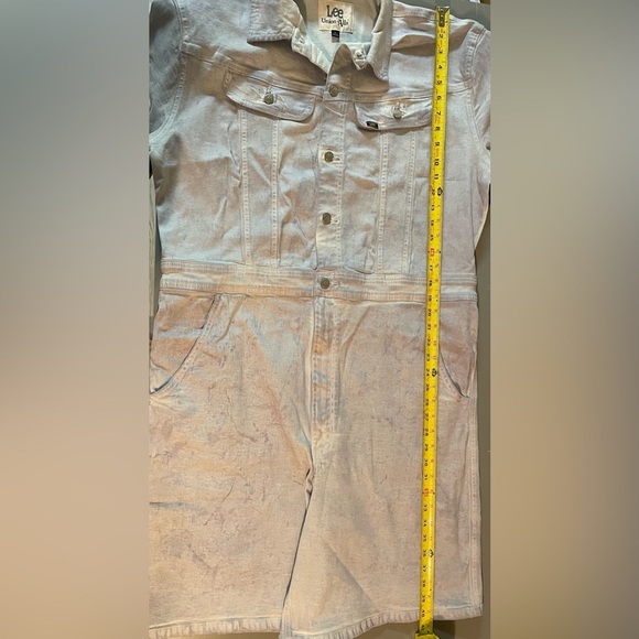 Anthropologie Lee Acid-Wash Lavender Denim Short Overalls XL - Picture 10 of 13